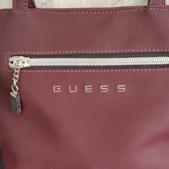 Guess Mini Shoulder Bag - Picture 1 of 5